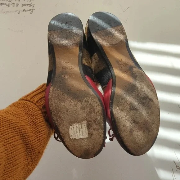 Fendi Ballet bow logo Canvas Leather cherry Red flats Size 6 - Picture 9 of 9
